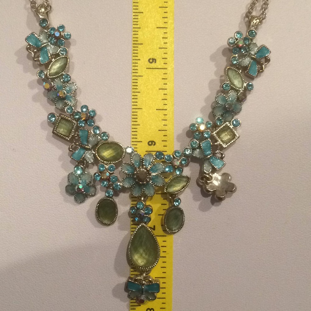 Blue Necklace and Earring Set - Picture 4 of 5